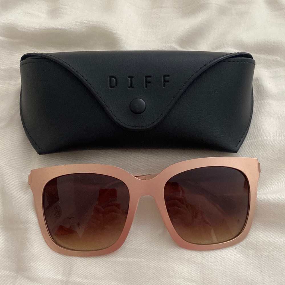 Diff Eyewear Ella Sunglasses
